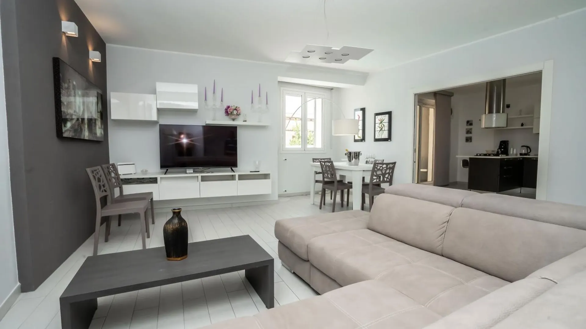 Scirocco Holiday House Diamante Rosolini 0*,